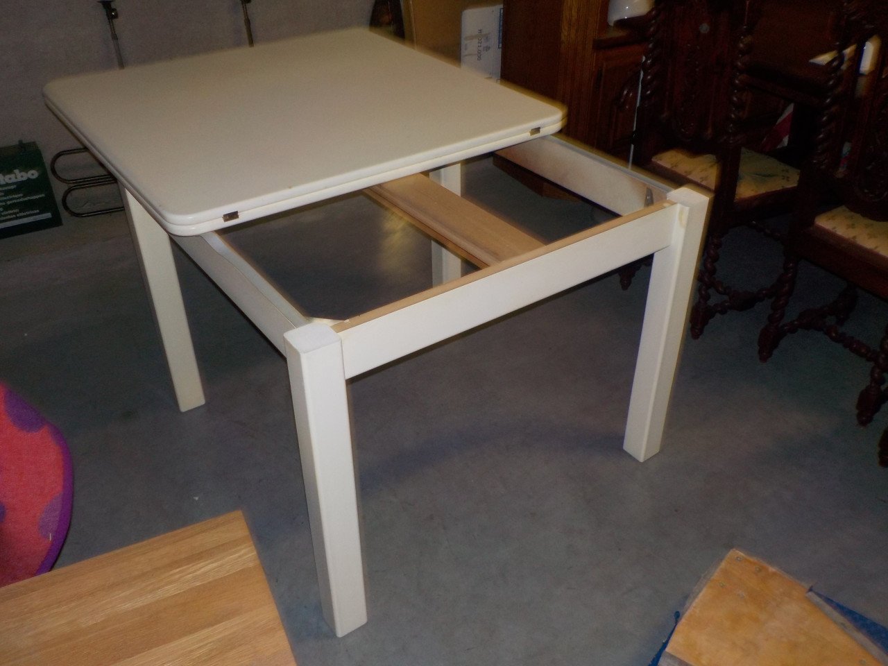 Mooie MDF kwaliteit uitklapbare tafel in zeer goede staat 100 x 200 cm