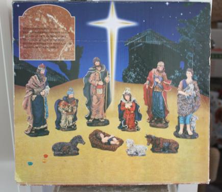 Set van 10 stenen kerst stal beelden