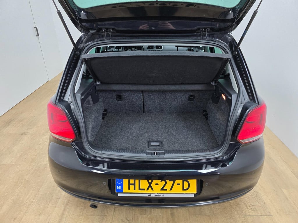 Volkswagen Polo occasion 1.2 tsi highline met cruisecontrol en 5 deurs zwar