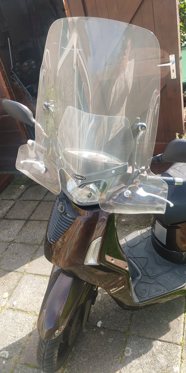 Kymko people scooter 2016