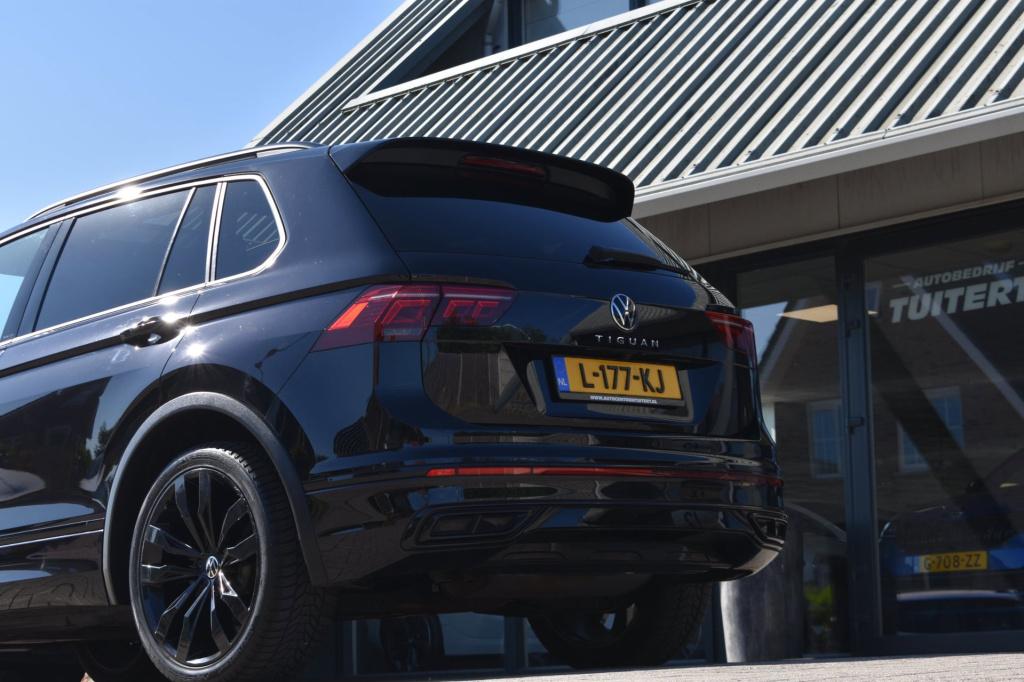 Volkswagen Tiguan 1.5 tsi r-line black style | iq.light | dealer ond. | pan