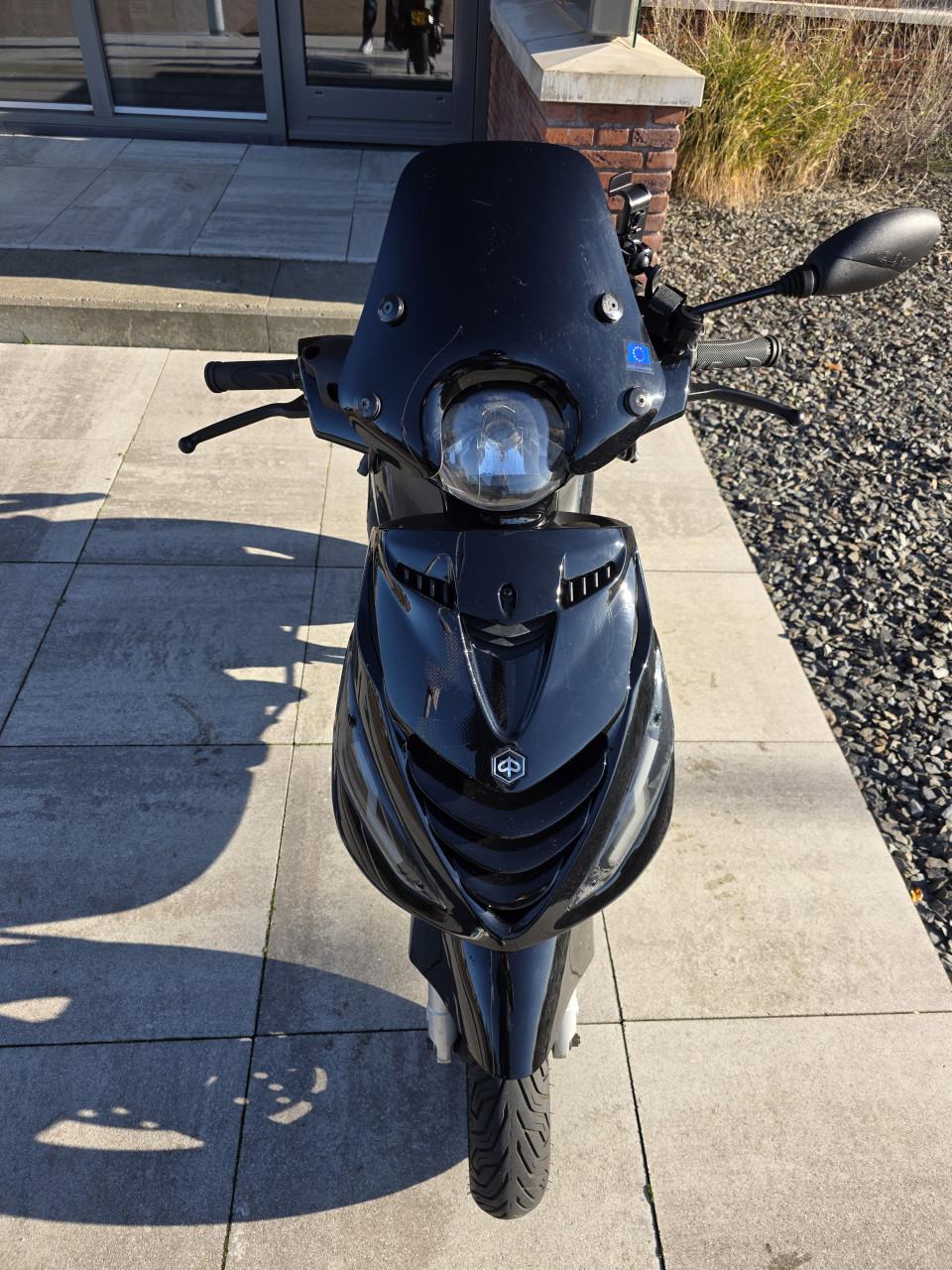 PIAGGIO ZIP | 2012 | 4T | 80CC | 9342 KM |  NETTE STAAT!