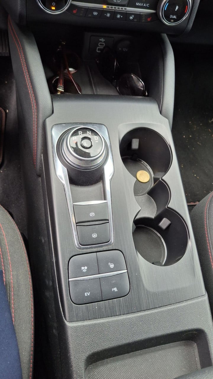 Ford Kuga 2.5 phev st-line aut. | winterpack | navigatie | climate control 