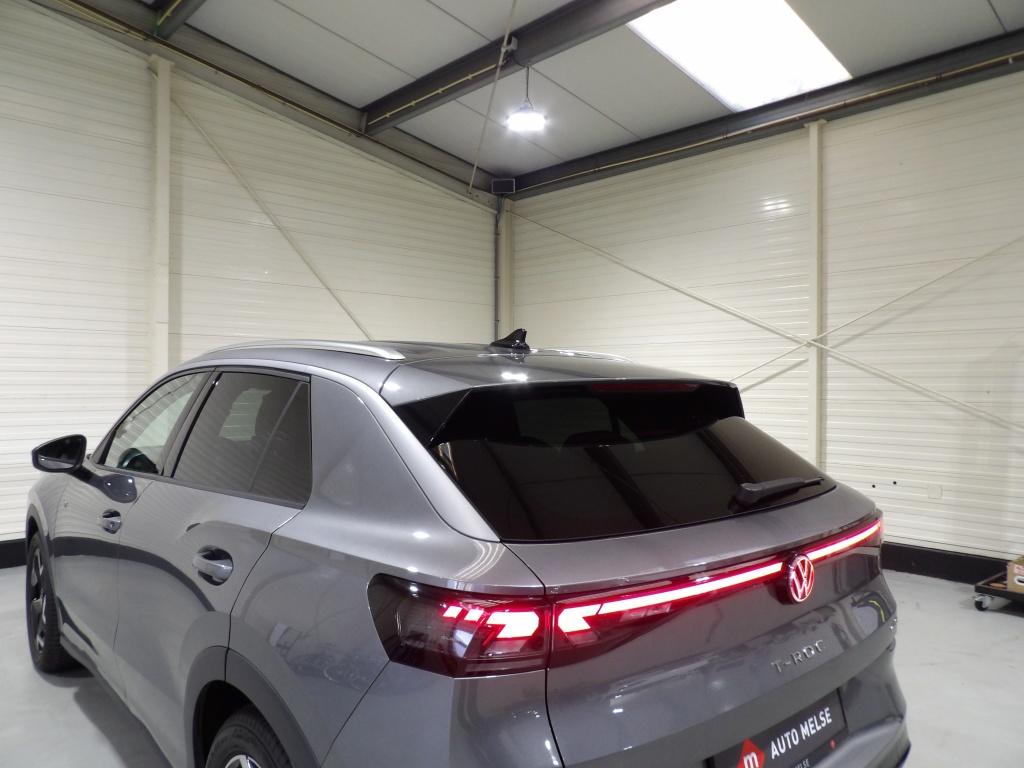 Volkswagen T-roc 1.5 etsi 110 kw r-line