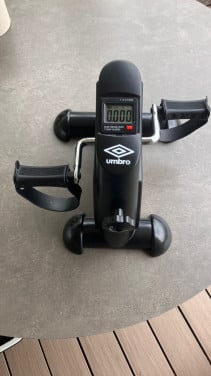 UMBRO Mini Bike - arm- en beentrainer -