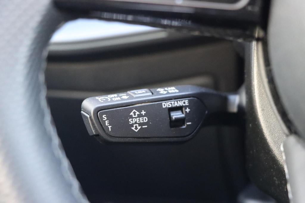 Audi A3 sportback 30 tfsi s edition 115pk s-tronic