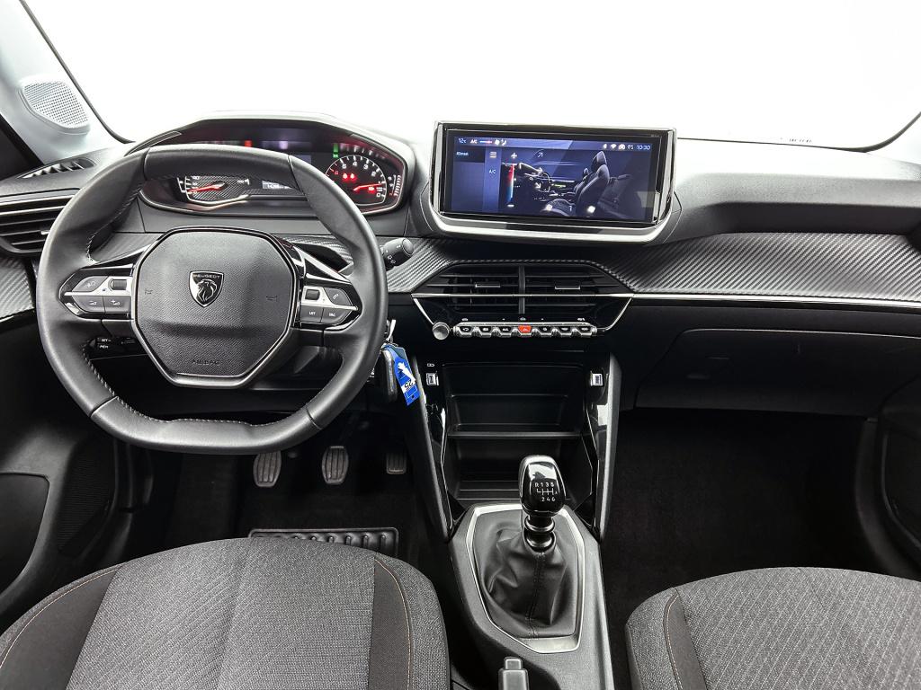 Peugeot 208 100 pk style | rijklaar | parkeersensoren | navigatie | apple c