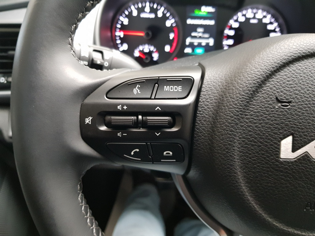 Kia Stonic mhev dynamicplusline 100pk