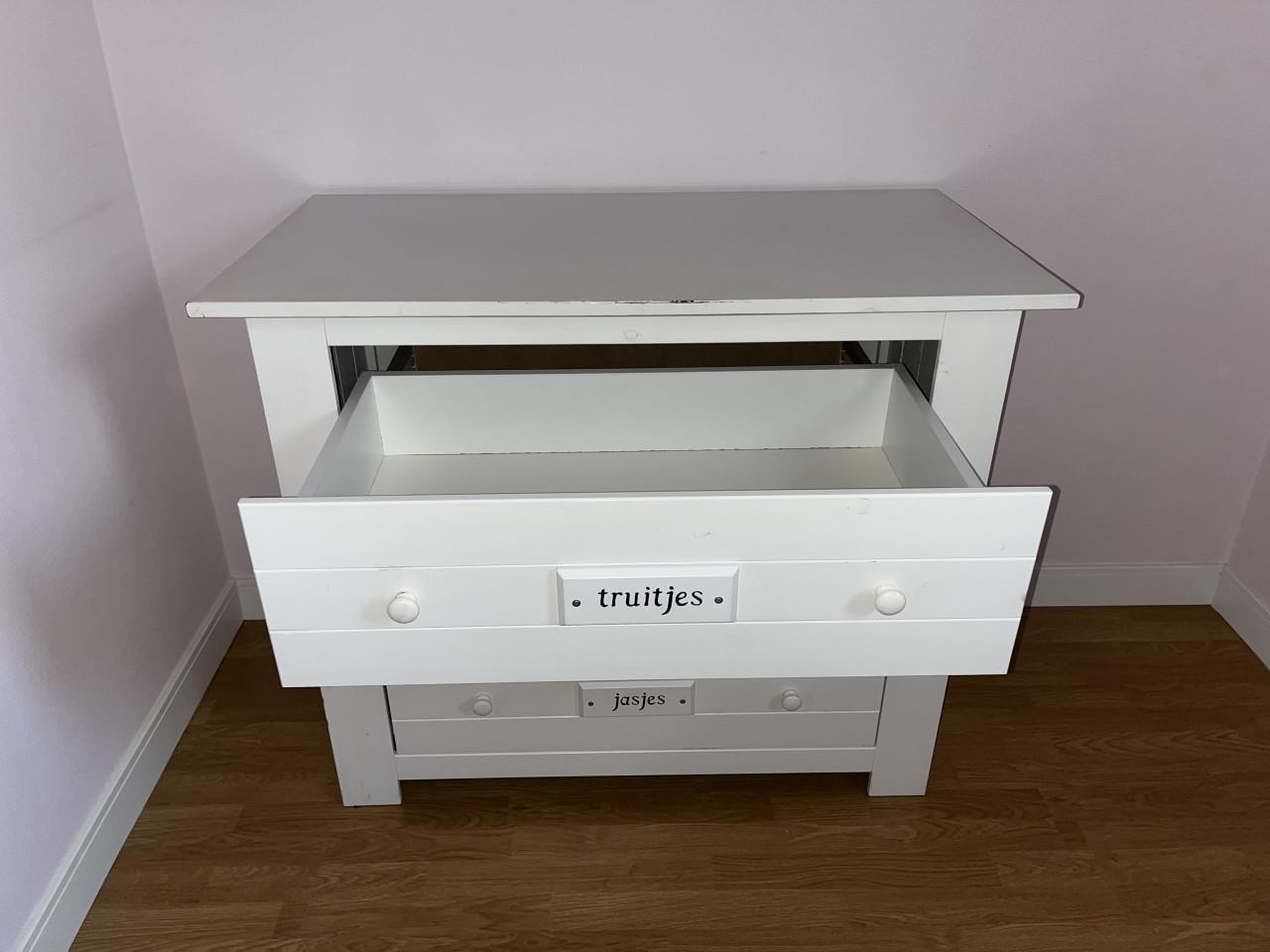 Complete kleine babykamer Amigo's Amiga's wit