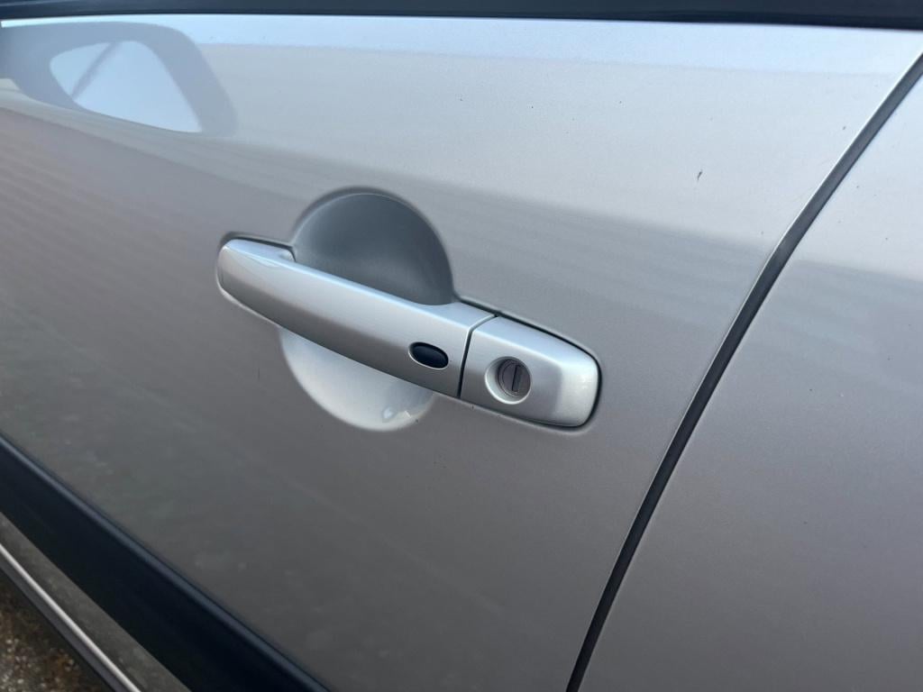 Suzuki Sx4 1.6 limited | climate | trekhaak | apk/beurt