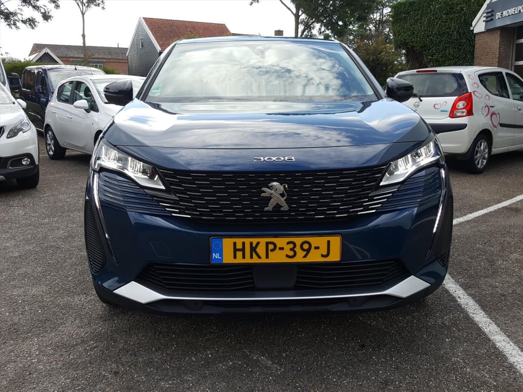 Peugeot 3008 1.6 plug-in hybrid 225pk allure pack business automaat navigat