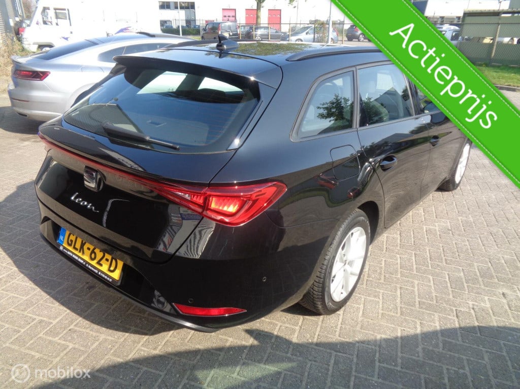 Seat Leon Sportstourer 1.5 tsi 130pk style edition/led/pdc/airco/carplay/lm