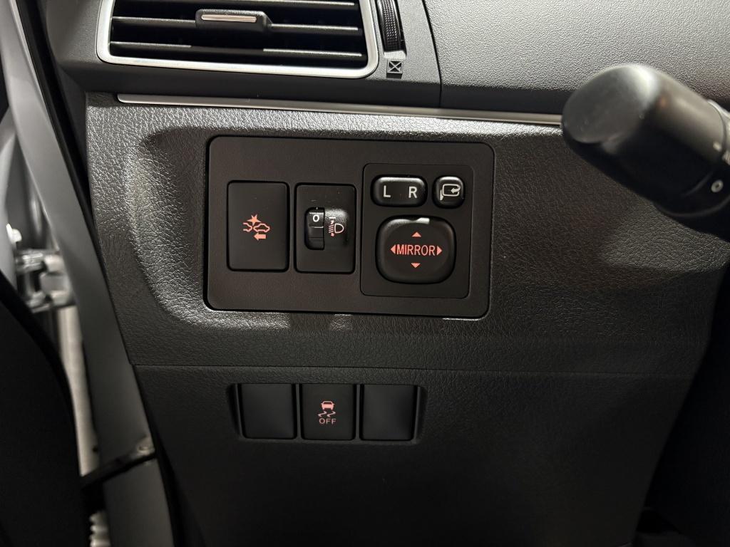 Toyota Corolla Verso 1.8 vvt-i skyview edition