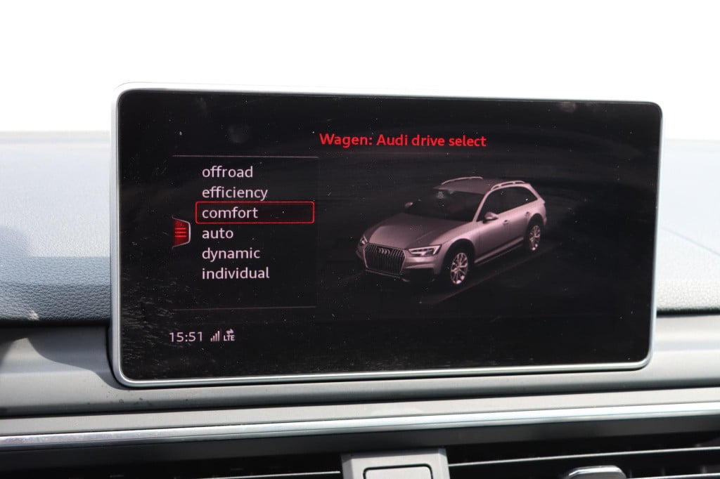 Audi A4 allroad quattro 45 tfsi mhev pro line plus