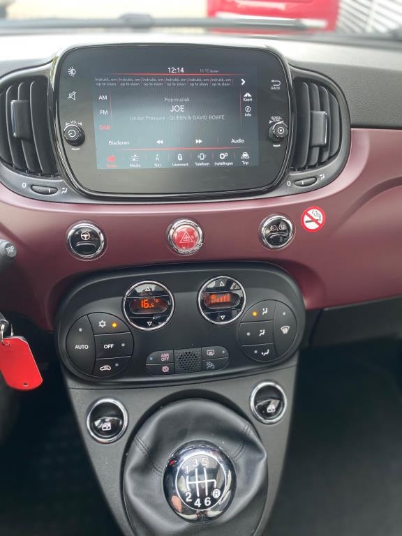 Fiat 500 1.0 hybrid launch edition