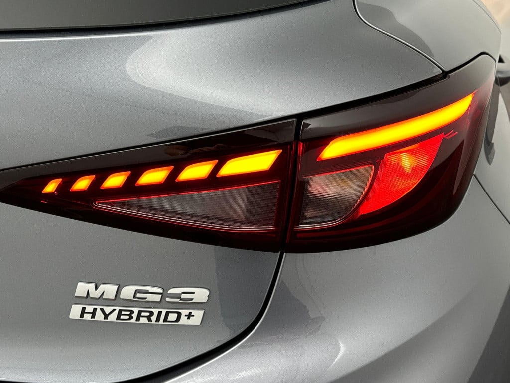 MG 3 mg3 hybrid+ 1.5 hybrid standard | op = op voorraad voordeel | 7 jaar g
