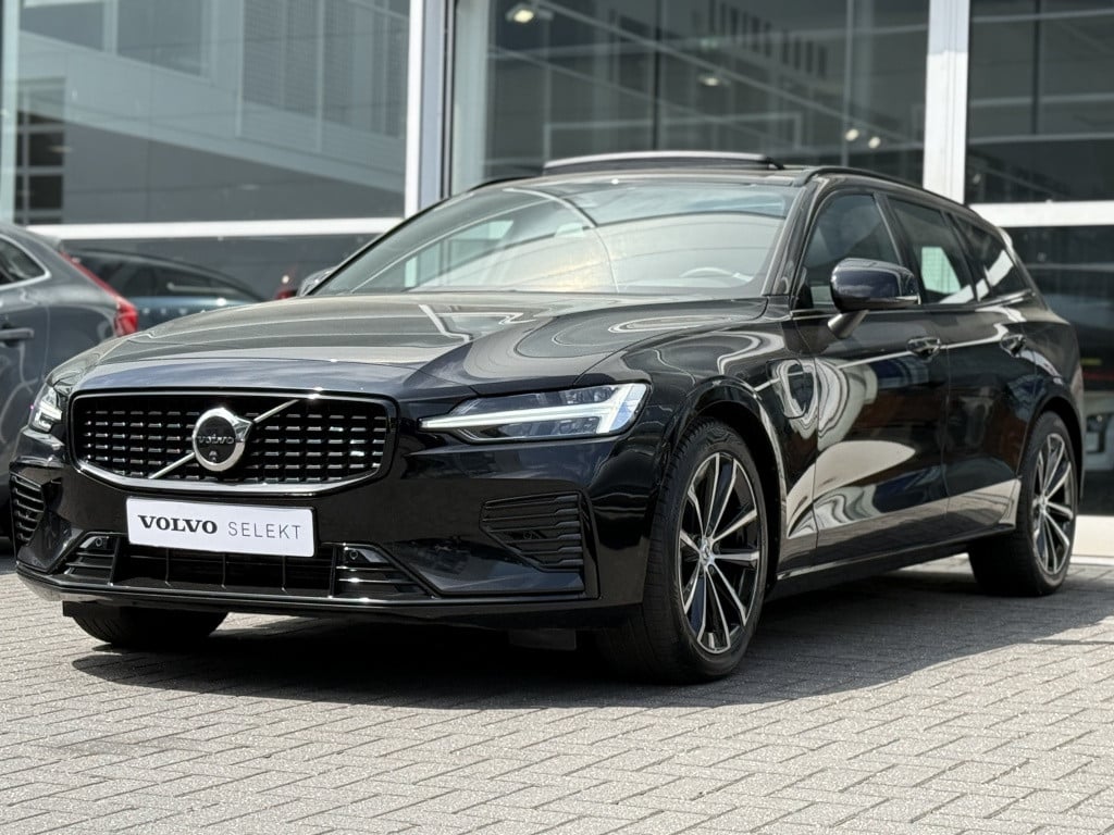 Volvo V60 t6 398pk recharge plus dark| panodak| adap.cruise| trekhaak| cam
