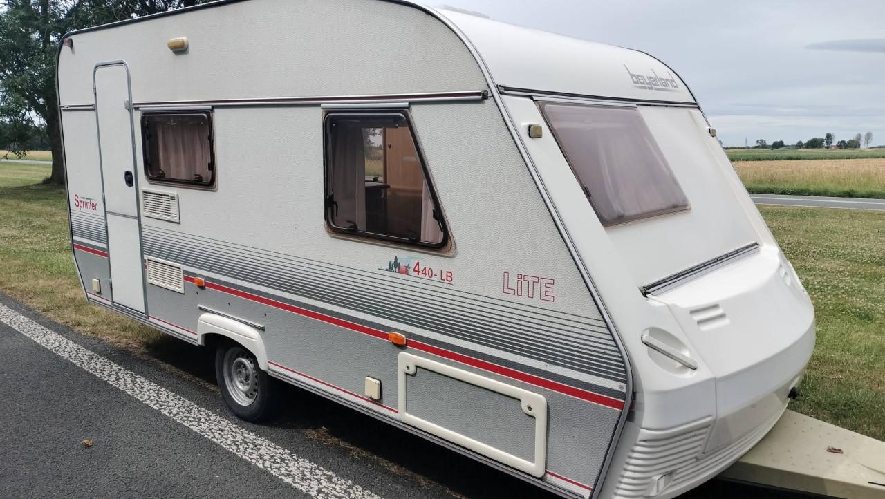 Beyerland Sprinter 440 LB met luifel