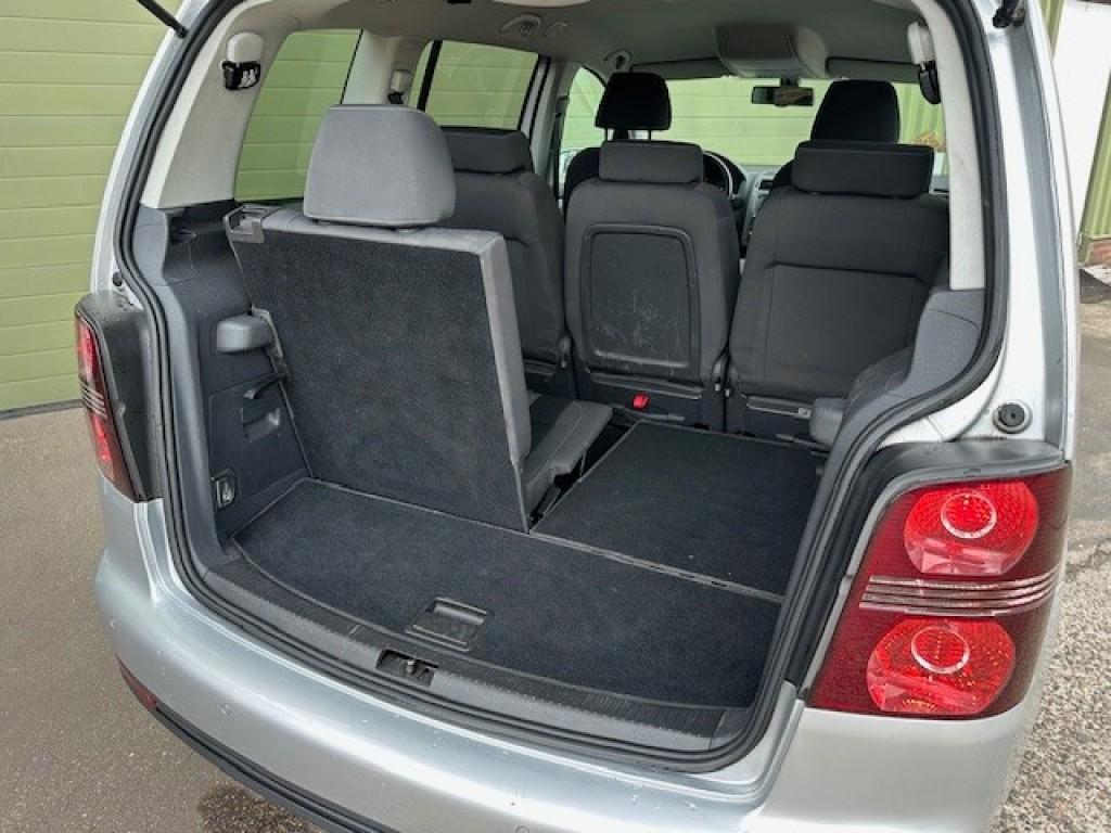 Volkswagen Touran 1.4 tsi comfortline 7 persoons