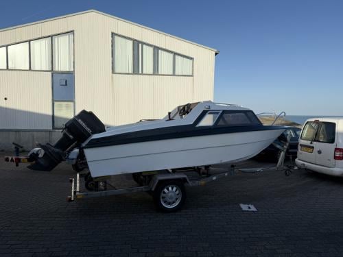 Mercury 80 pk 2 takt met powertrim