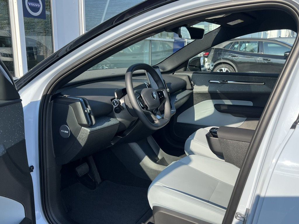 Volvo Ex30 twin performance awd ultra | nieuwprijs € 55.800 |