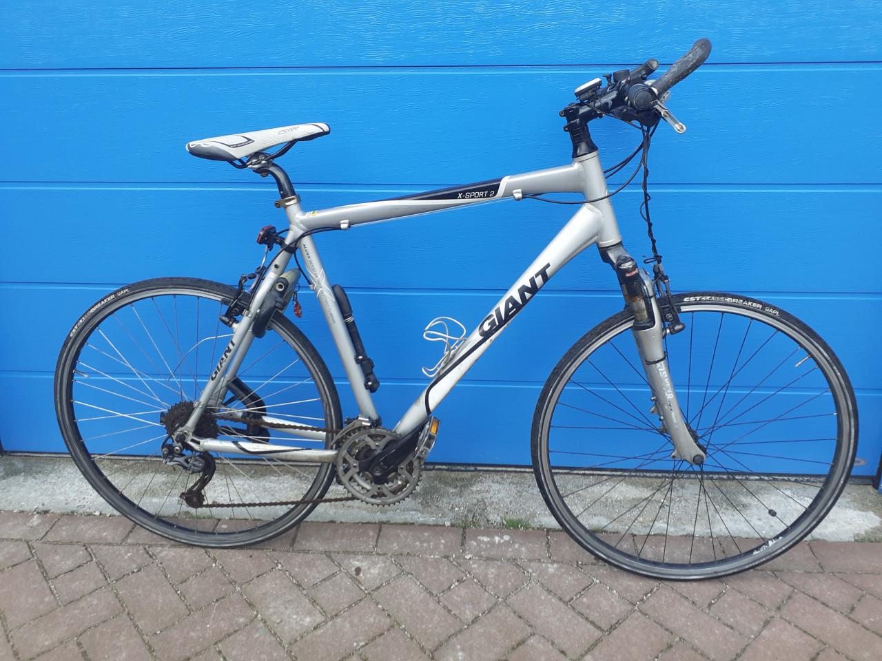 2 x Hoge Herenfiets Hybride City bike GIANT 28 inch SPORT-X2