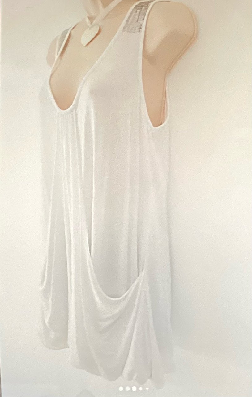 Prachtig tuniek met lovertjes op schouder maat xl