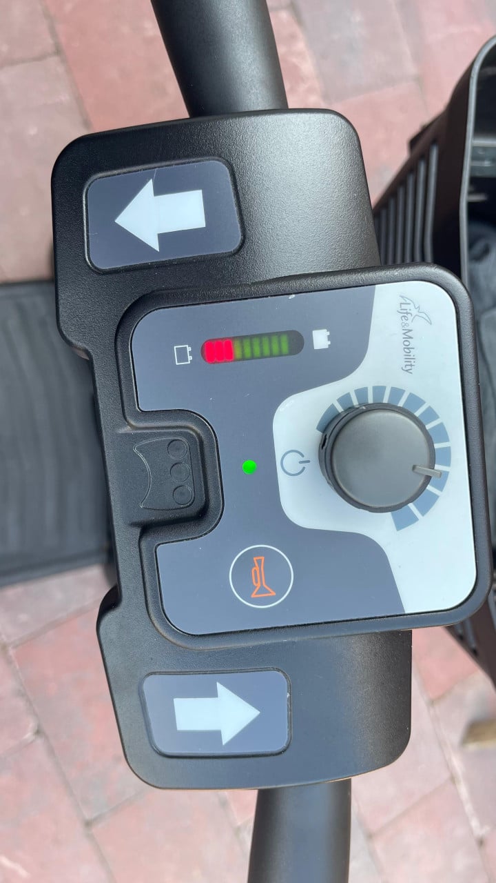 Scootmobiel Demontabel merk vivo