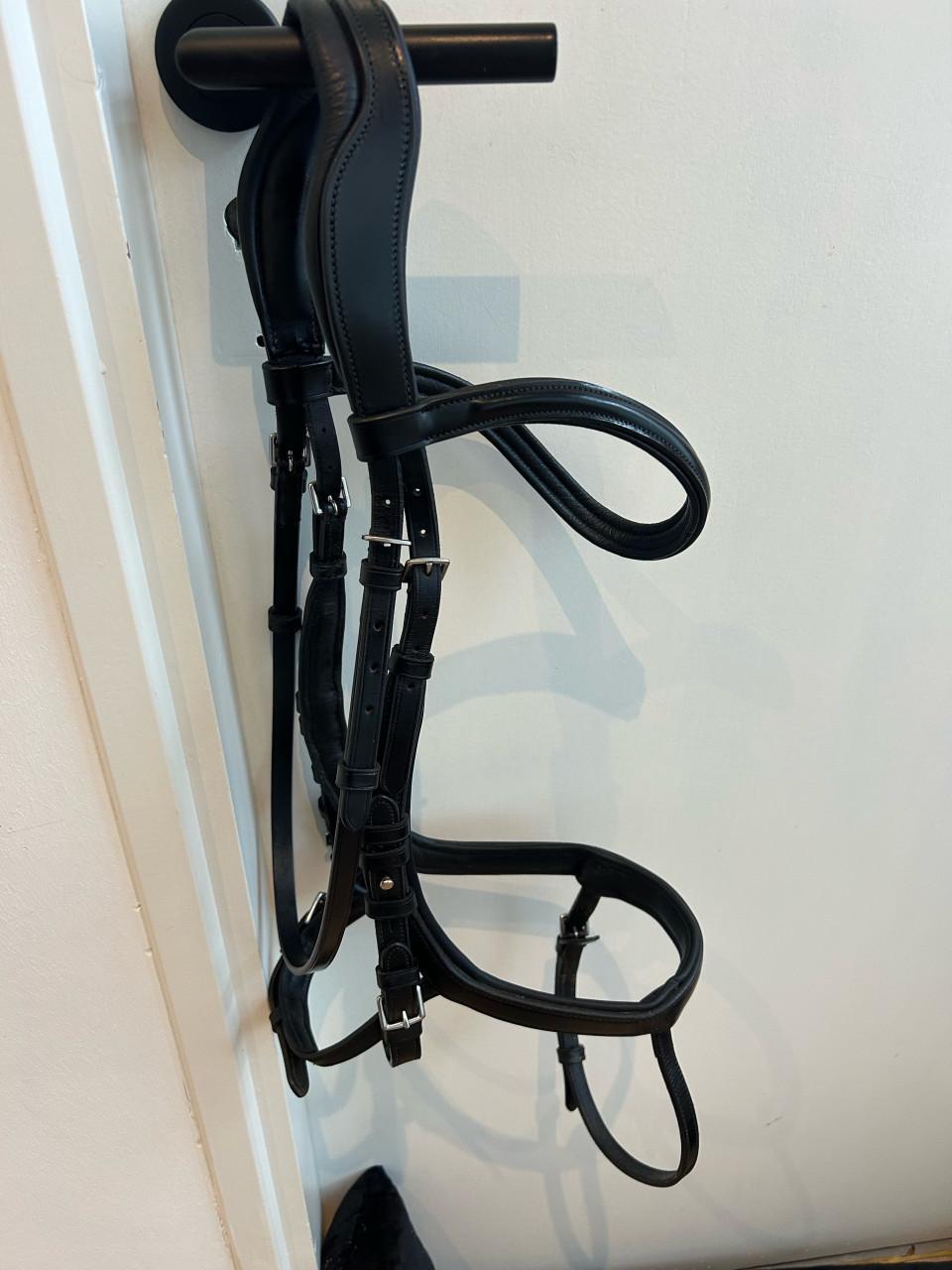 Schockemohle hoofdstel equites alpha zo goed als nieuw