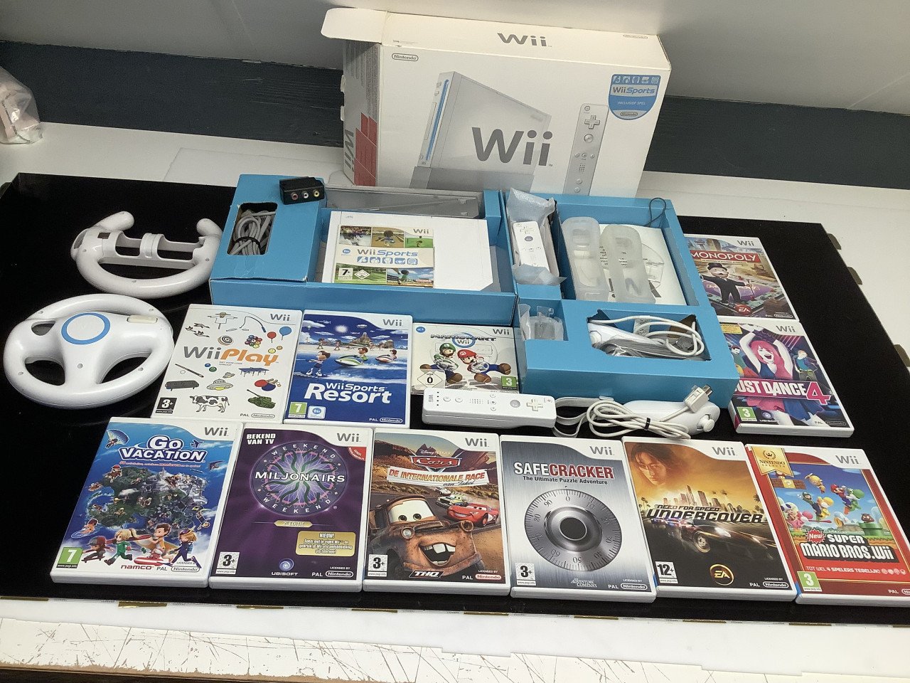 Complete Nintendo Wii spelcomputer in originele doos met extra ….