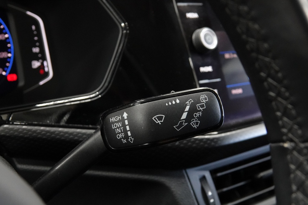 Volkswagen T-cross 1.0 tsi | led | acc | carplay | pdc |