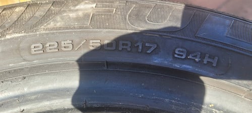 Autobanden 225/50R17