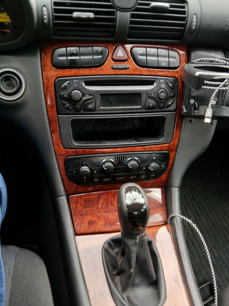 Mercedes C180 compressor-2004-km225345 NAP-Airco-6 bak-trekhk-lmvelg-3800,=