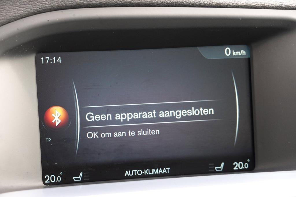 Volvo V60 cross country 2.0 t5 nordic+