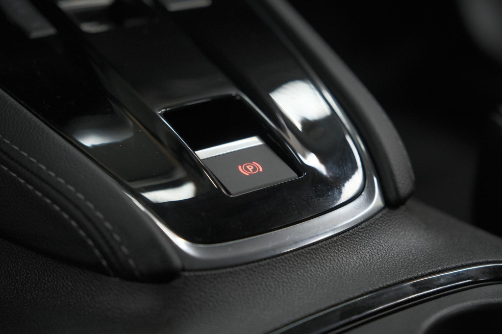 Opel Grandland turbo 130 at8 ultimate | camera | adaptieve cruise control |