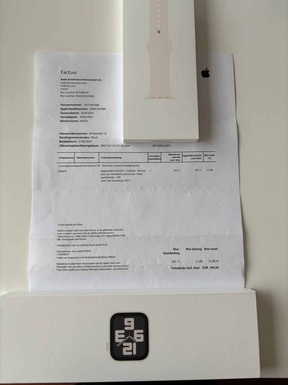 Apple Watch SE 40 mm tweede generatie uit 2024 cellular kleur starlight