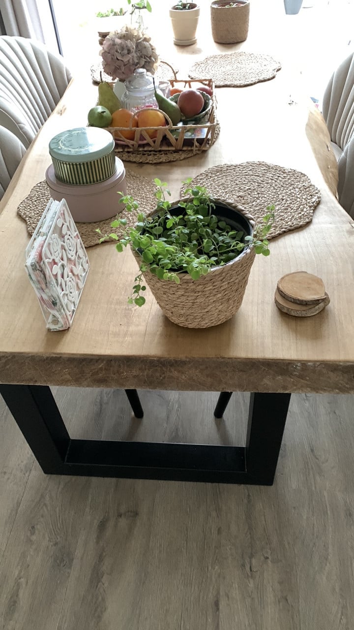 Robuuste landelijke tafel