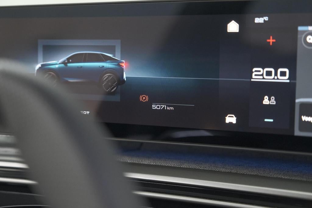 Peugeot 3008 1.2 hybrid 136 gt | camera | adaptieve cruise control | elektr