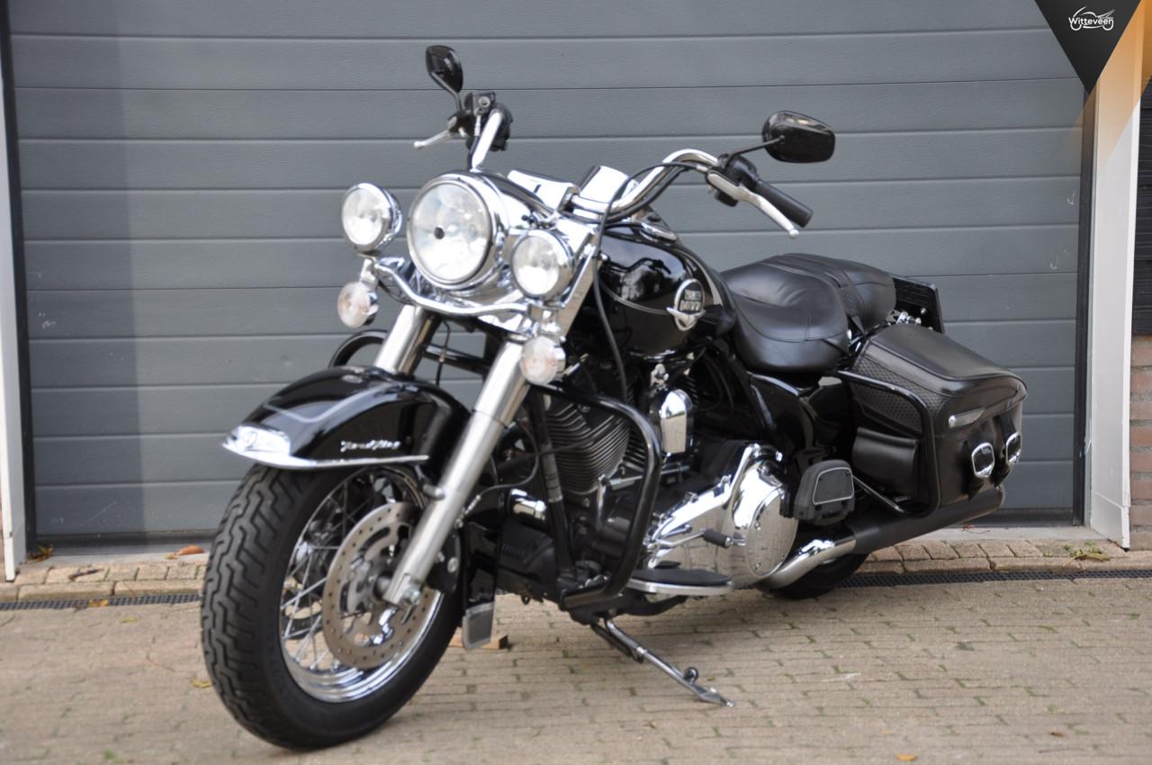 Harley Davidson FLHRC Road King Classic 96 Rushmore, nette motor!