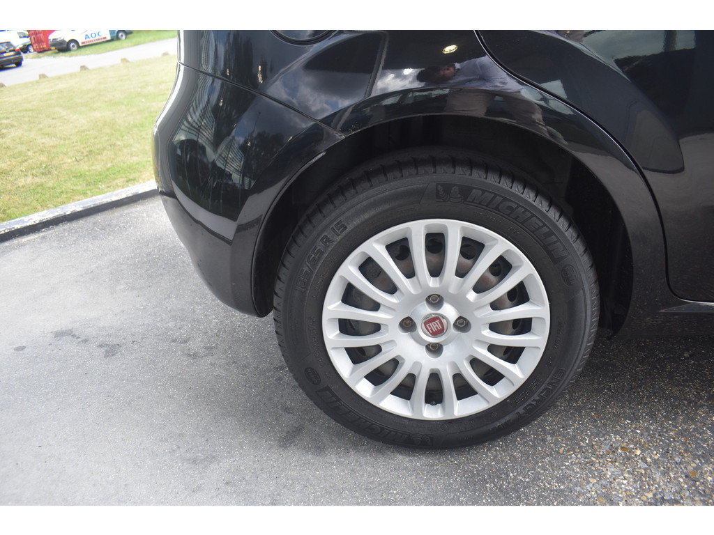 Fiat Punto evo 1.2 lounge