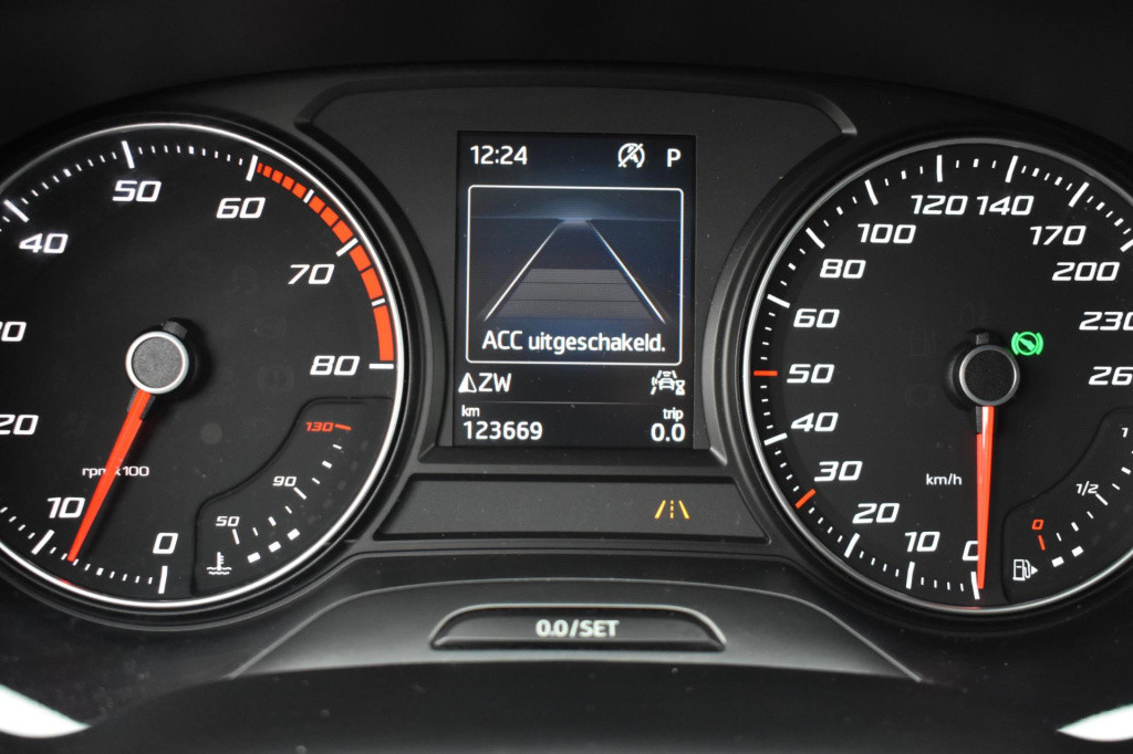 Seat Ateca 1.5 tsi xcellence | camera | led | stoelverwarming | apple carpl