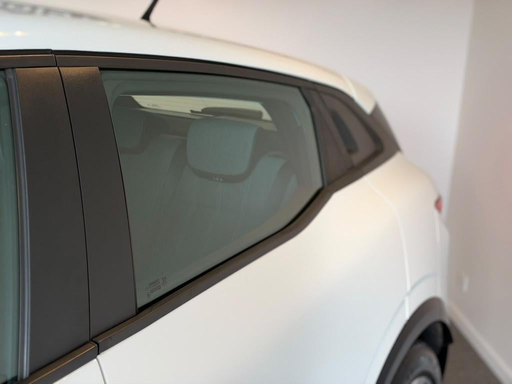 Renault Megane E-tech ev40 standard charge equilibre