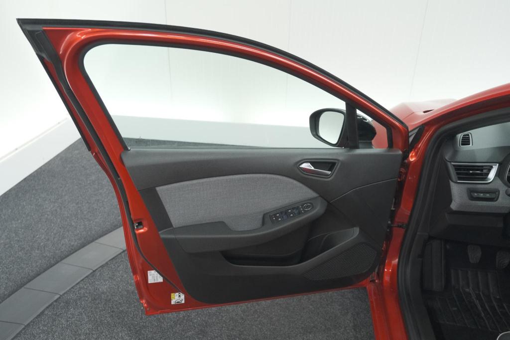 Renault Clio tce 90 gpf techno | 360 camera | adaptieve cruise control | 9.