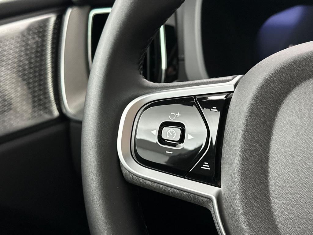 Volvo XC60 t6 398pk recharge ultra black edition | b&w | luchtvering | full