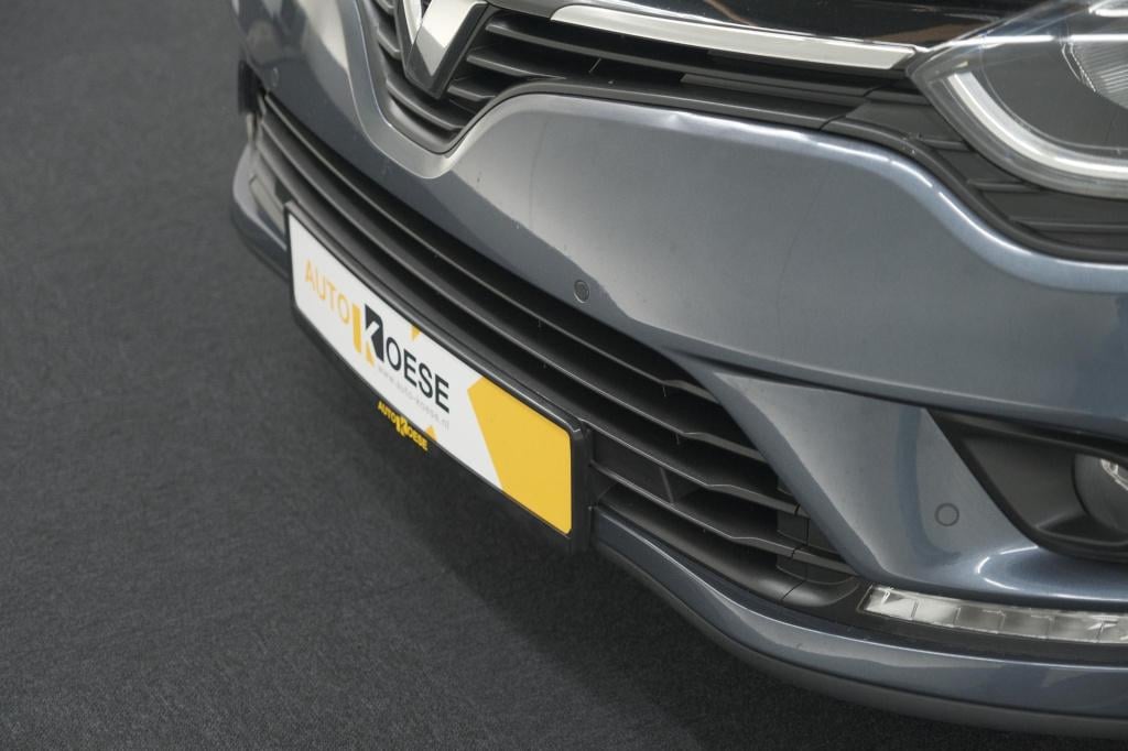 Renault Clio tce 90 limited | camera | navigatie | parkeersensoren | climat