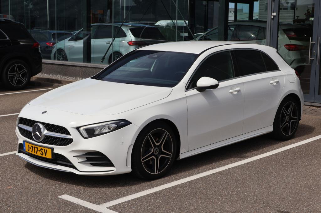 Mercedes-Benz A-Klasse 180 business solution amg l automaat l camera l temp