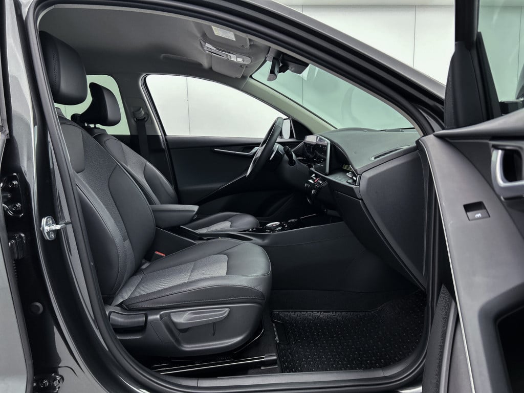 Kia Niro dynamicplusline limited | elektrische stoelen | phev | stoel/stuur