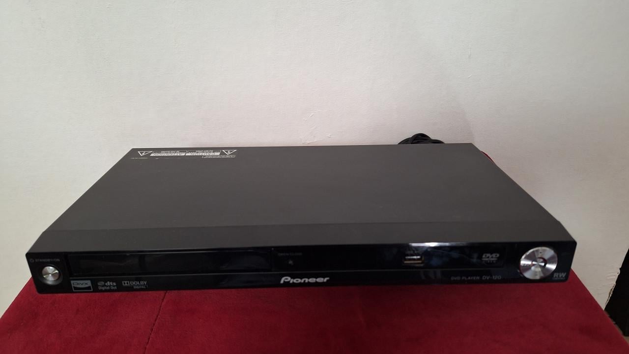 Pioneer DVD player
