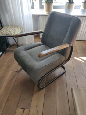 Leuk stoeltje groene suede stof
