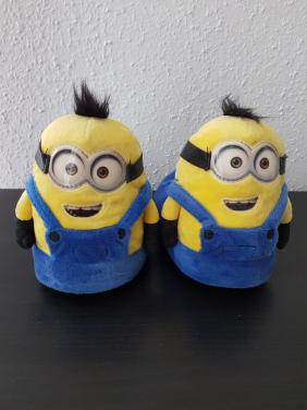 Minion pantoffels maat 30/31